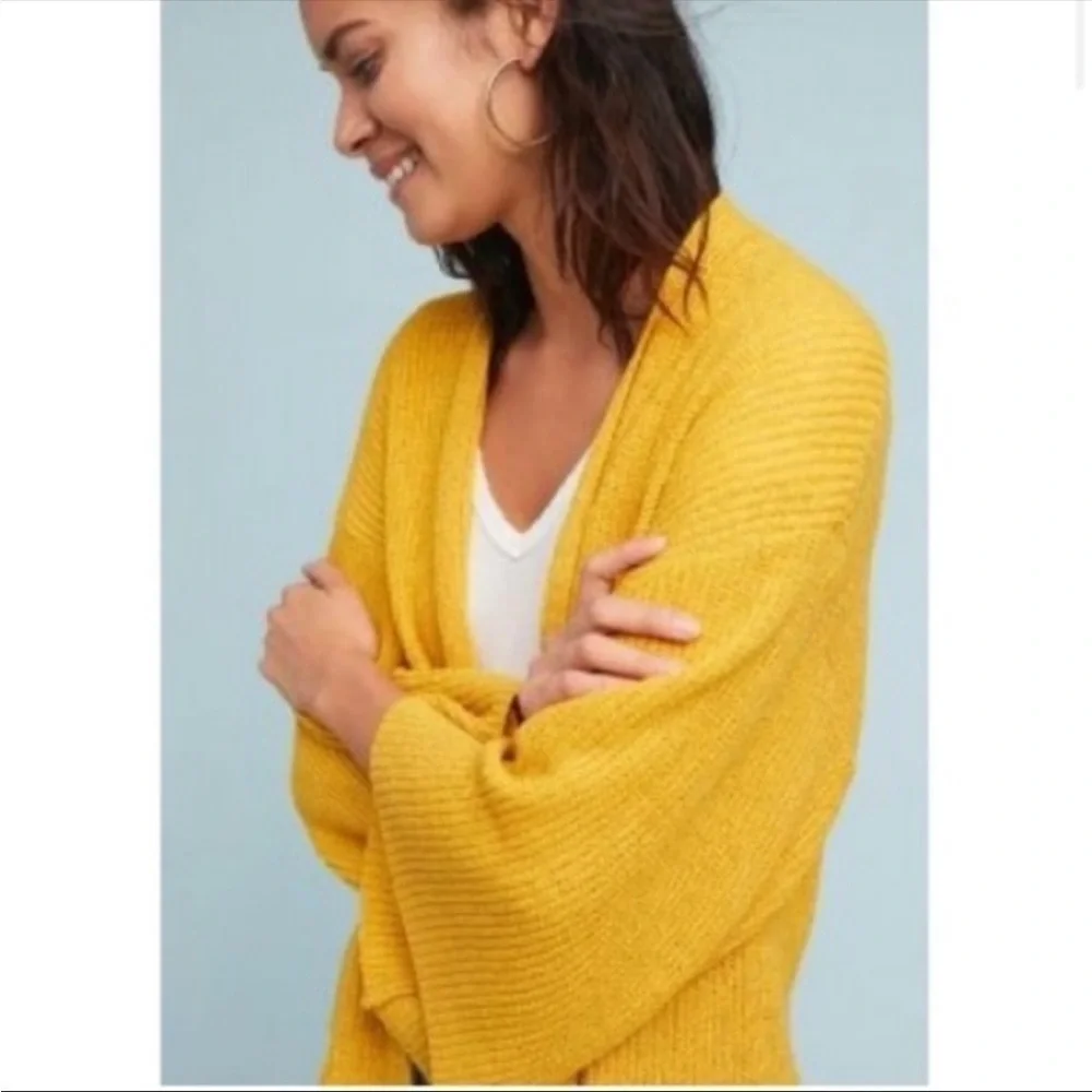 ANTHROPOLOGIE cream open weave loose kimono cardigan with wide sleeves one size
